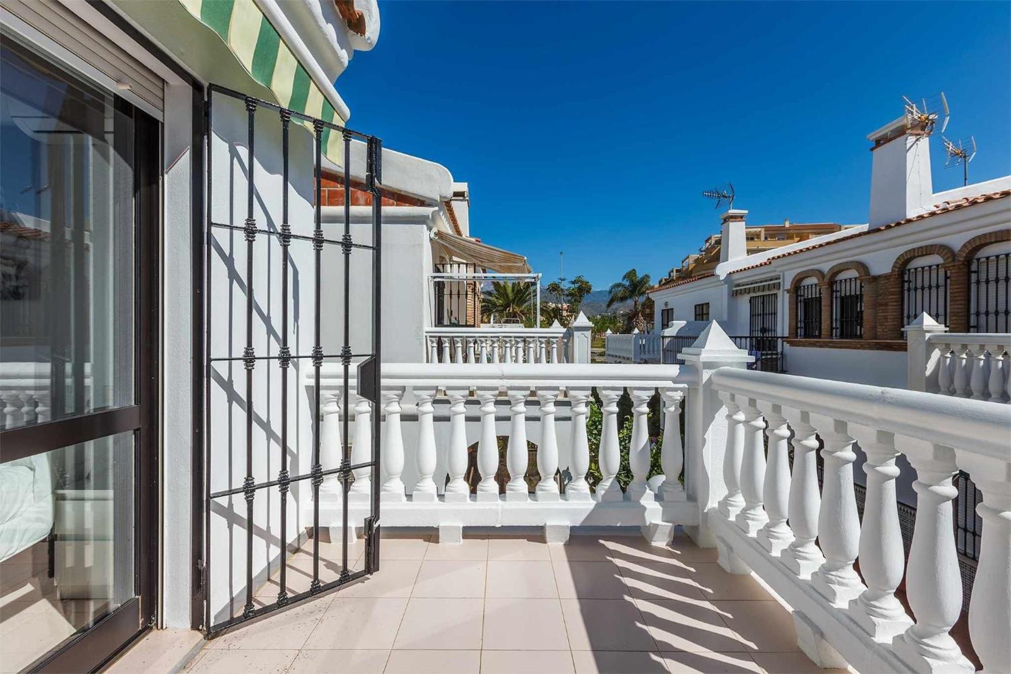 A&N Pueblo Bahia, Algarrobo Costa Villa Exterior photo